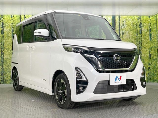 NISSAN ROOX 2020