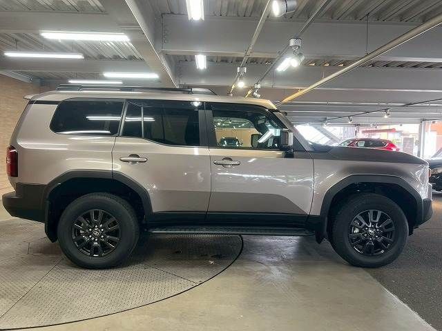 TOYOTA LANDCRUISER 250 2024