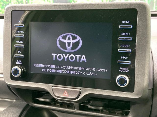 TOYOTA YARIS HYBRID 2022