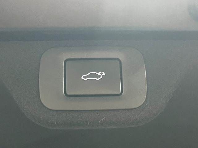 TOYOTA CROWN CROSSOVER 2023