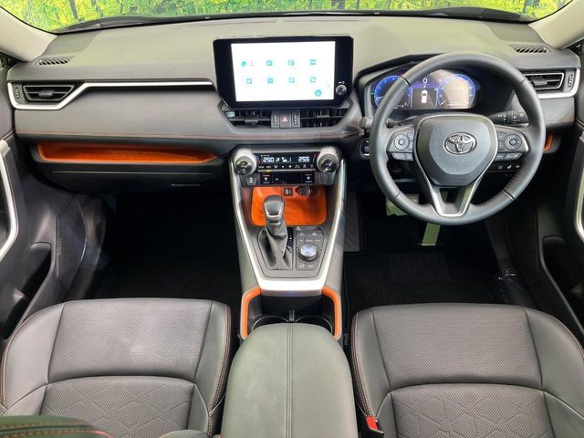 TOYOTA RAV4 4WD 2025