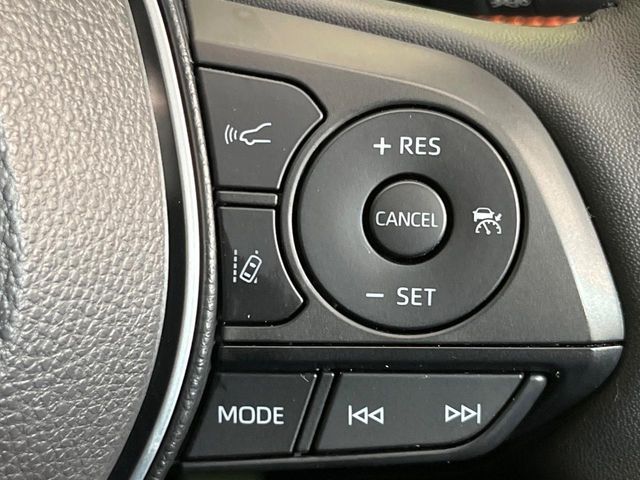 TOYOTA RAV4 4WD 2025