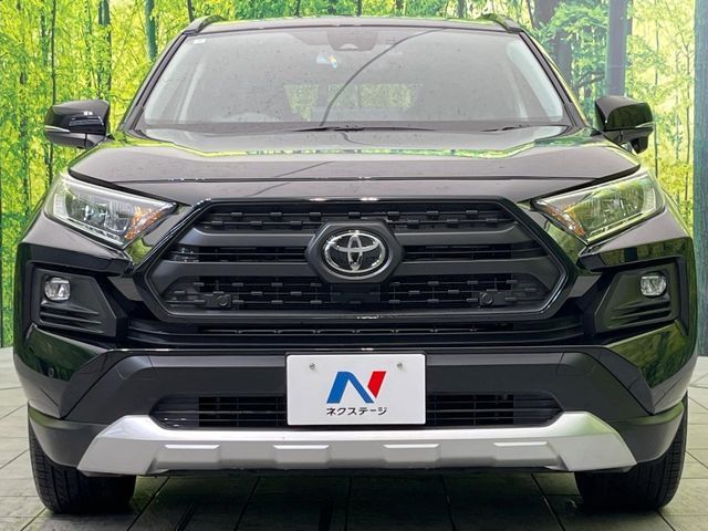 TOYOTA RAV4 4WD 2025