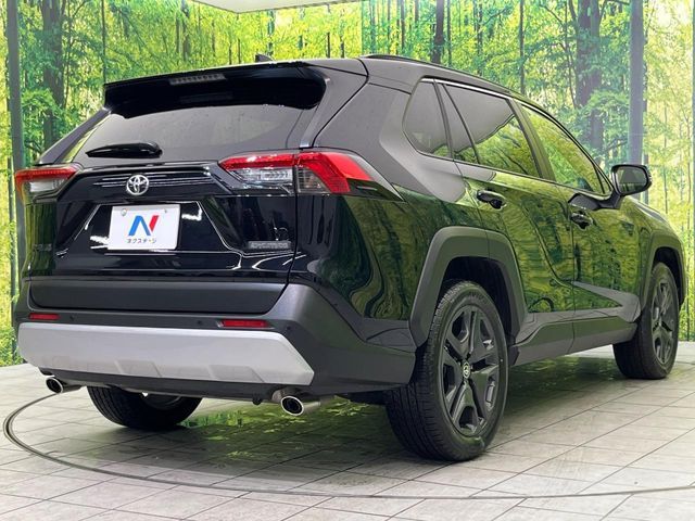 TOYOTA RAV4 4WD 2025