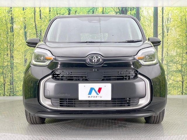 TOYOTA SIENTA HYBRID 2025