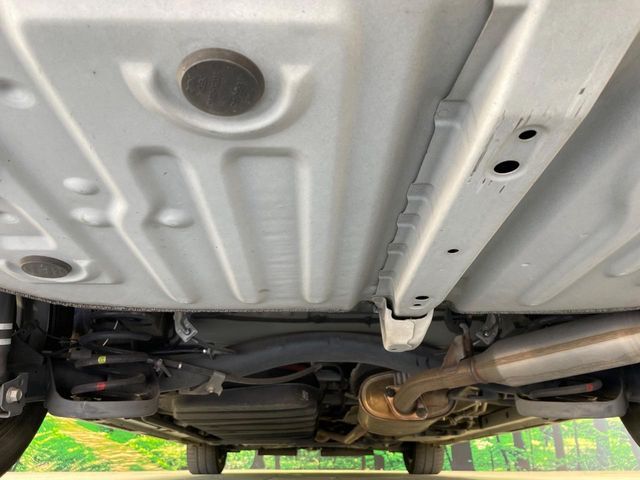 TOYOTA VOXY HYBRID 2017