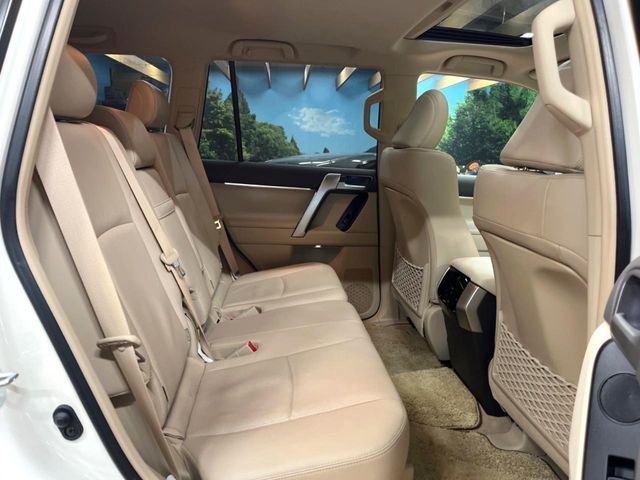 TOYOTA LANDCRUISER PRADO 2022