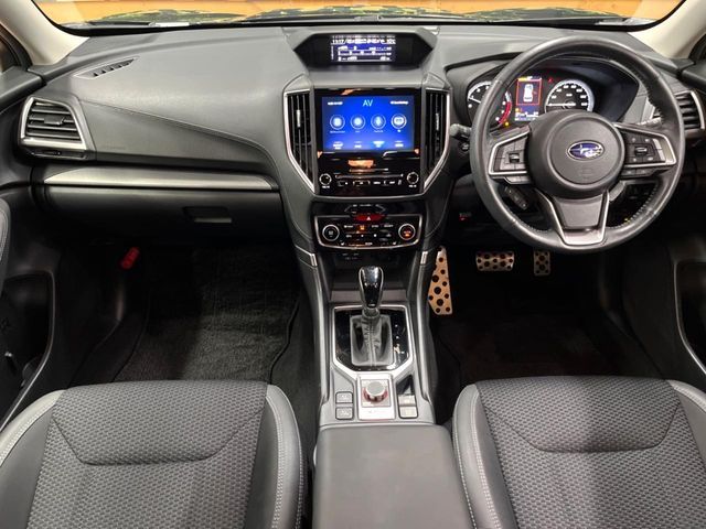 SUBARU FORESTER 2019