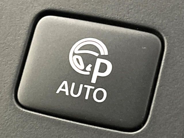 NISSAN SERENA  WG 2023