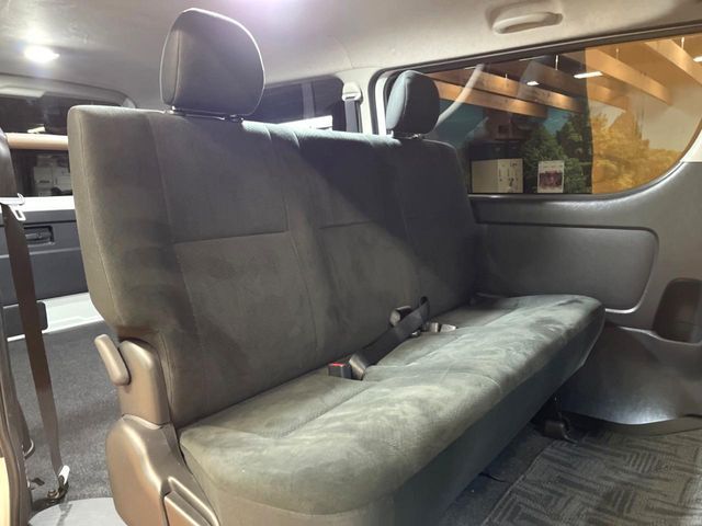 TOYOTA HIACE van 2WD 2023