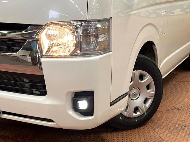 TOYOTA HIACE van 2WD 2023