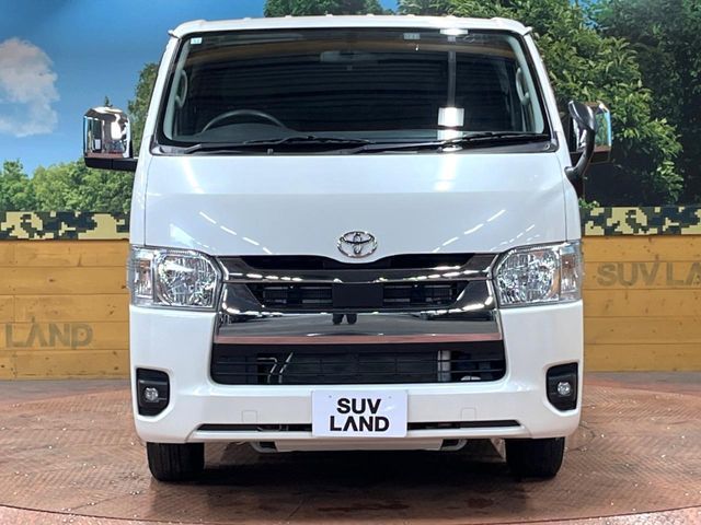 TOYOTA HIACE van 2WD 2023