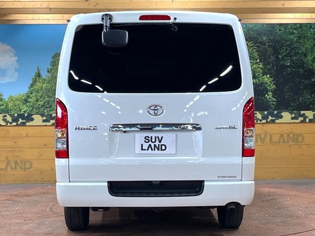 TOYOTA HIACE van 2WD 2023