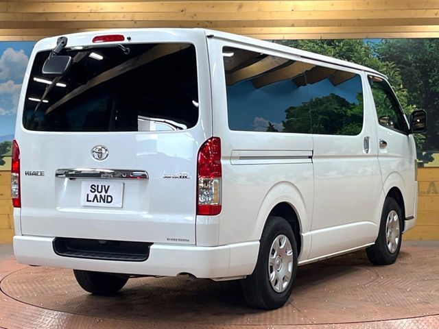 TOYOTA HIACE van 2WD 2023