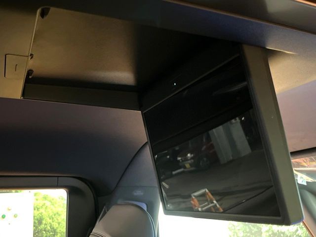 TOYOTA ALPHARD hybrid 4WD 2024