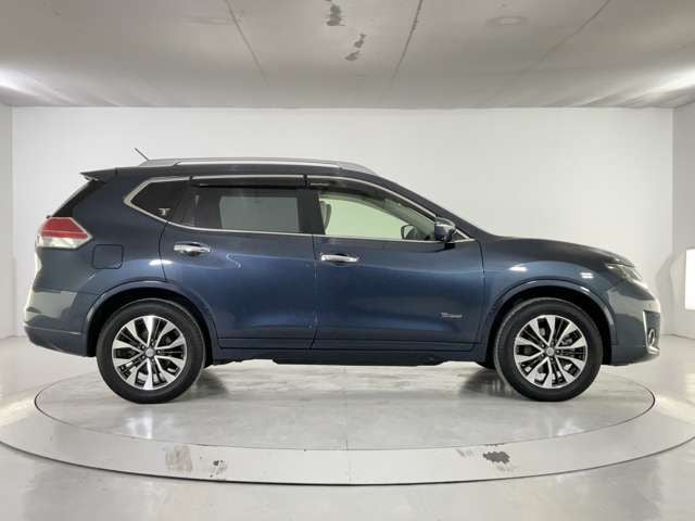 NISSAN X-TRAIL HYBRID 4WD 2015