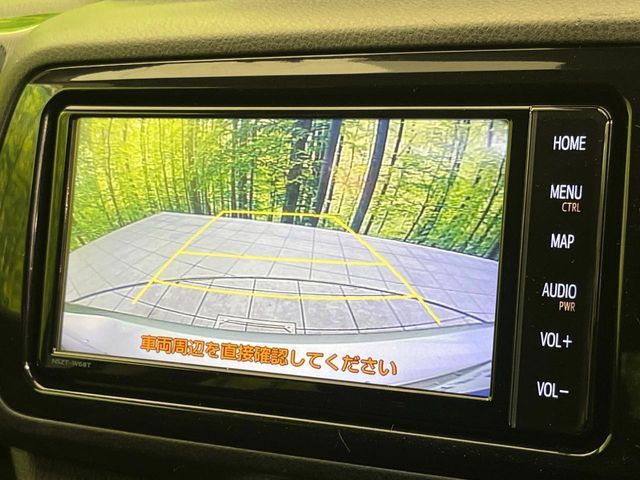 TOYOTA VITZ HYBRID 2018