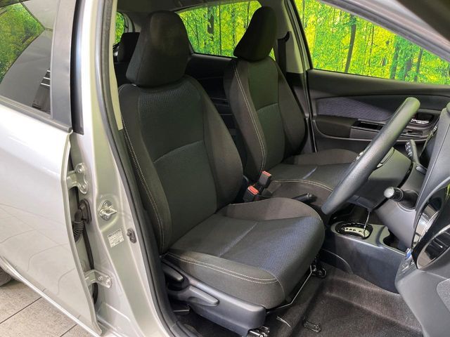 TOYOTA VITZ HYBRID 2018