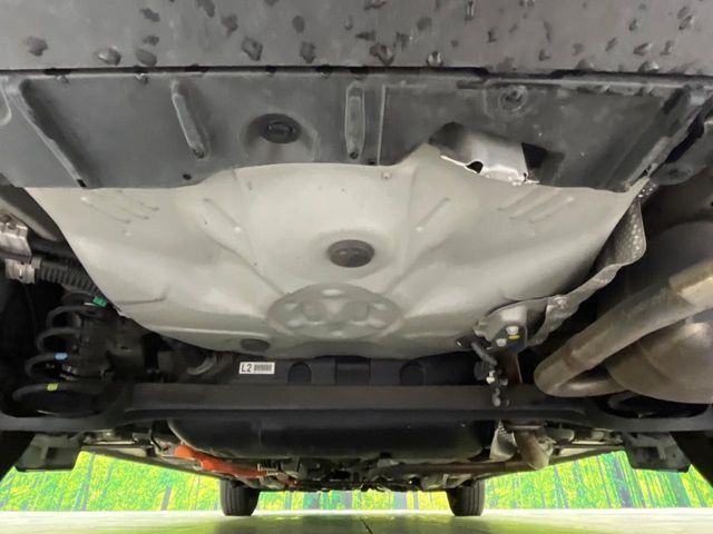 TOYOTA VITZ HYBRID 2018