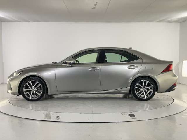 TOYOTA LEXUS IS300h 2017