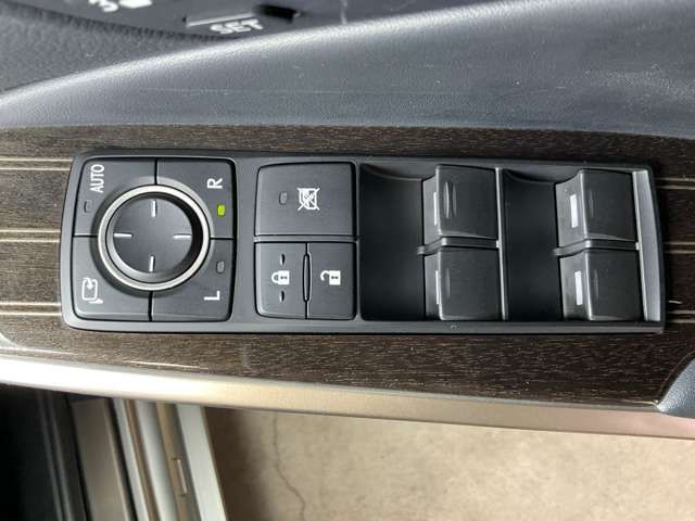 TOYOTA LEXUS IS300h 2017