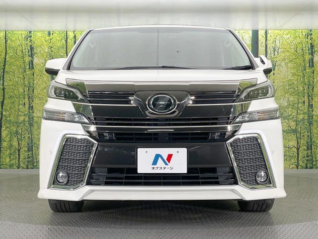 TOYOTA VELLFIRE 2017