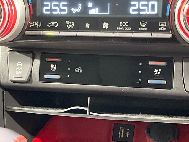 TOYOTA RAV4 HYBRID 4WD 2023