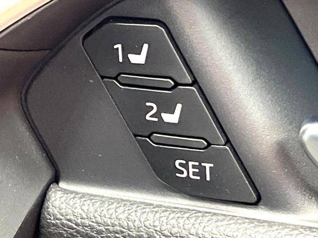 TOYOTA RAV4 HYBRID 4WD 2024