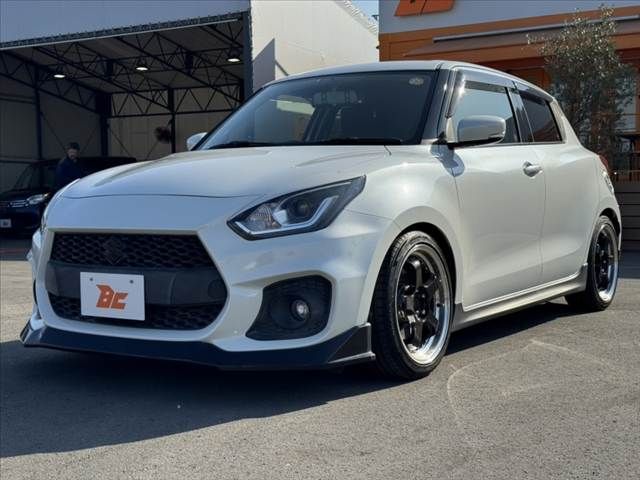 SUZUKI SWIFT 2018