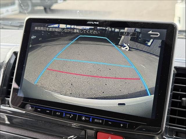 TOYOTA HIACE van 2WD 2018