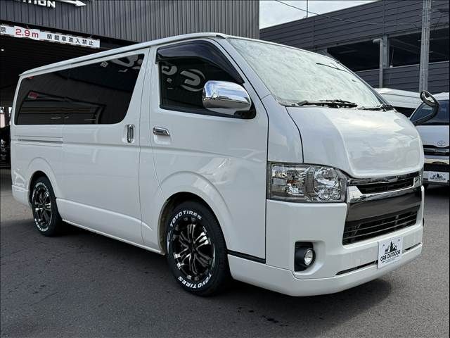 TOYOTA HIACE van 2WD 2018