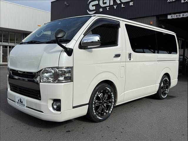 TOYOTA HIACE van 2WD 2018