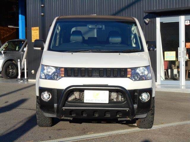 MITSUBISHI DELICA D:5 4WD 2018