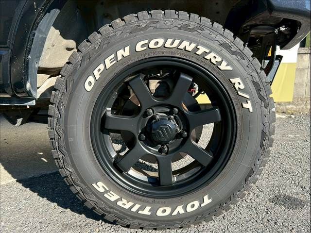 SUZUKI JIMNY 4WD 2012