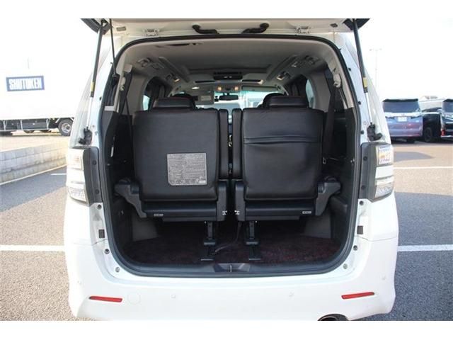 TOYOTA VELLFIRE 2014