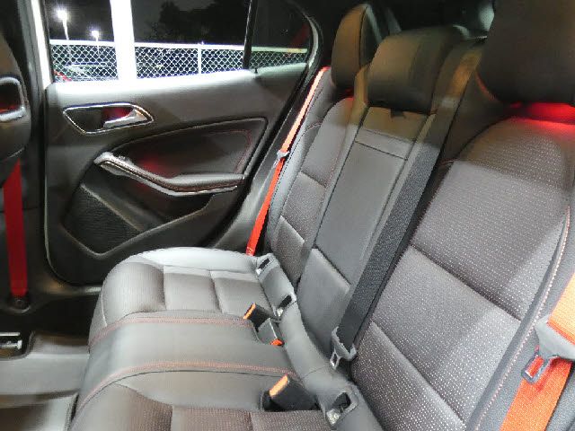 MERCEDES BENZ MERCEDES AMG GLA class 2017