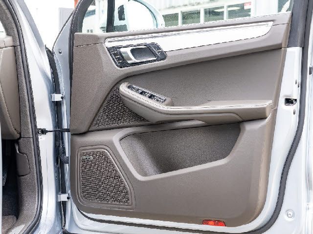 PORSCHE PORSCHE Macan 2014