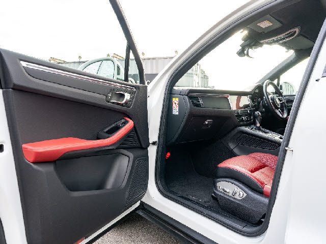 PORSCHE PORSCHE Macan 2019