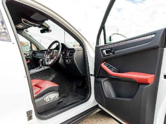 PORSCHE PORSCHE Macan 2019