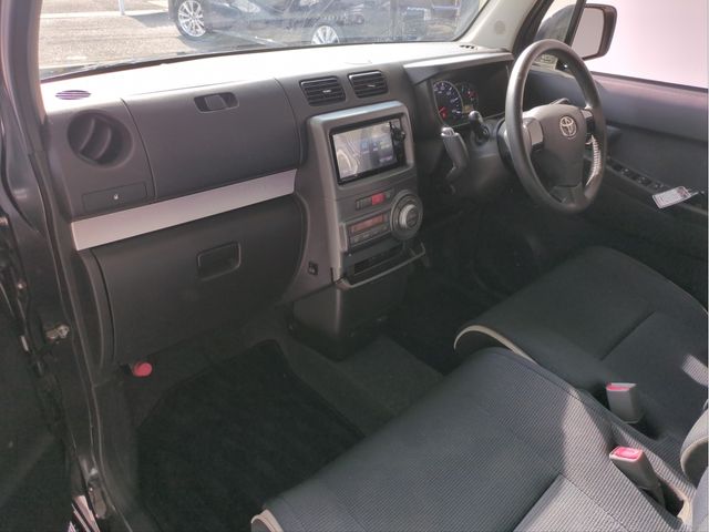 TOYOTA PIXIS SPACE CUSTOM 2014