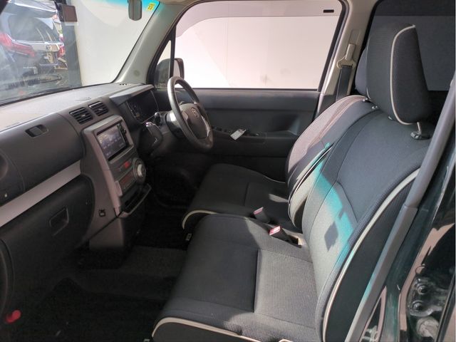 TOYOTA PIXIS SPACE CUSTOM 2014