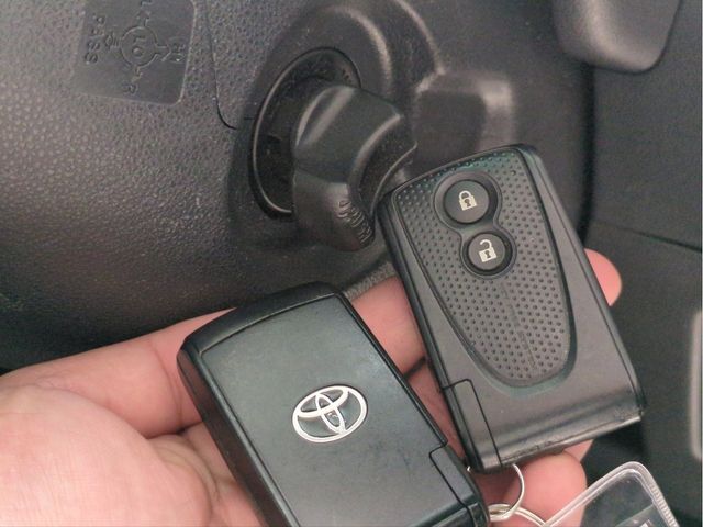 TOYOTA PIXIS SPACE CUSTOM 2014