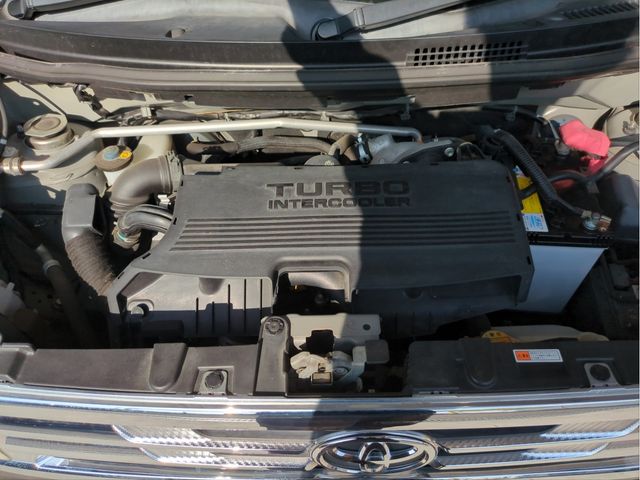 TOYOTA PIXIS SPACE CUSTOM 2014