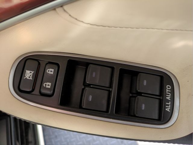 TOYOTA CROWN MAJESTA 2014