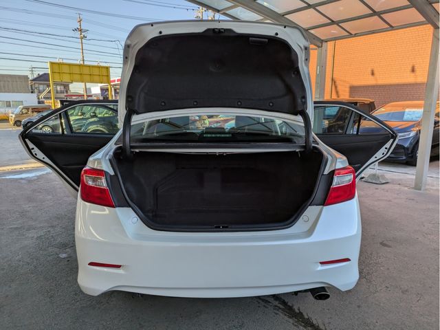 TOYOTA CAMRY HYBRID 2013