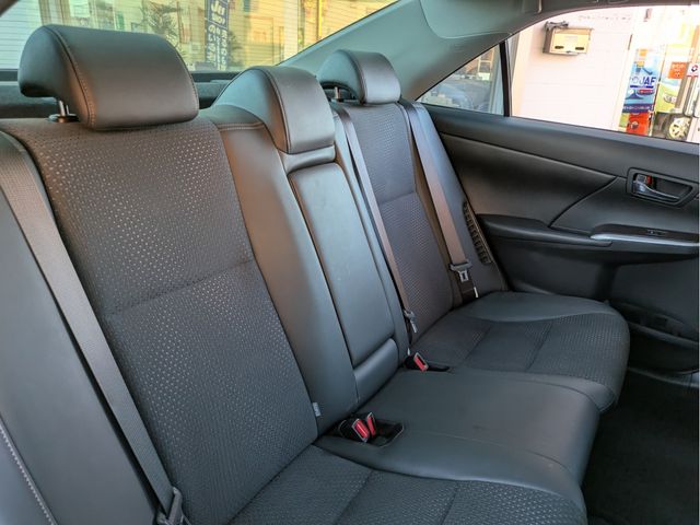 TOYOTA CAMRY HYBRID 2013