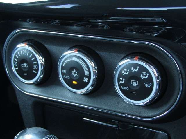 MITSUBISHI GALANT FORTIS 4WD 2013