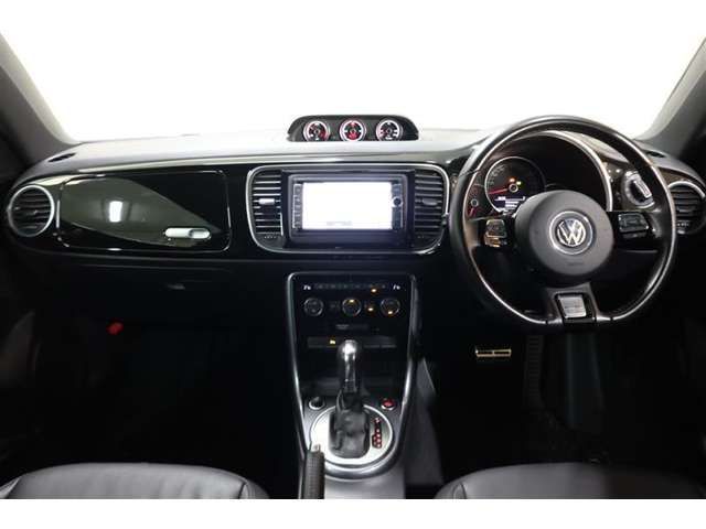 VOLKSWAGEN VOLKSWAGEN The BEETLE 2018