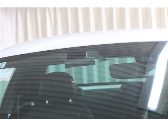 VOLKSWAGEN VOLKSWAGEN The BEETLE 2018