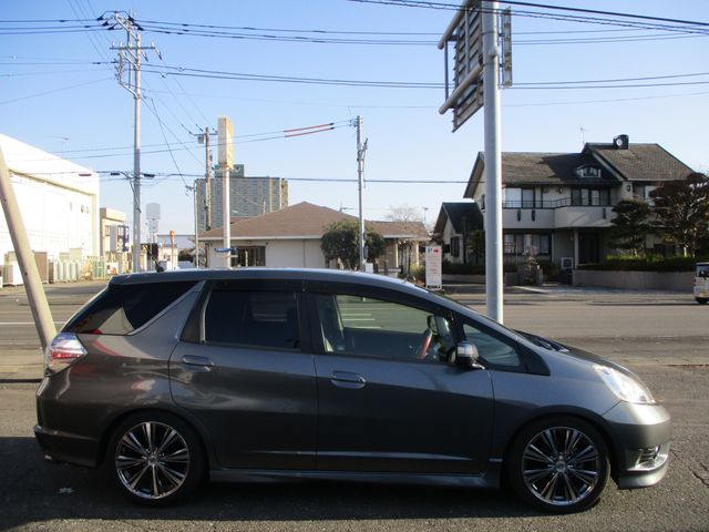 HONDA FIT SHUTTLE HYBRID 2012